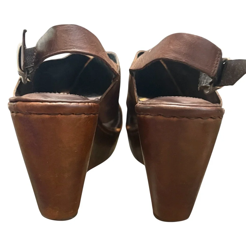 Born Brown Leather Crisscross Wedge Slingback Sandals MHG3 Womens Size 9